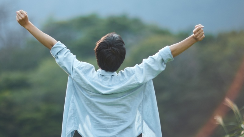 raised-hands-in-nature