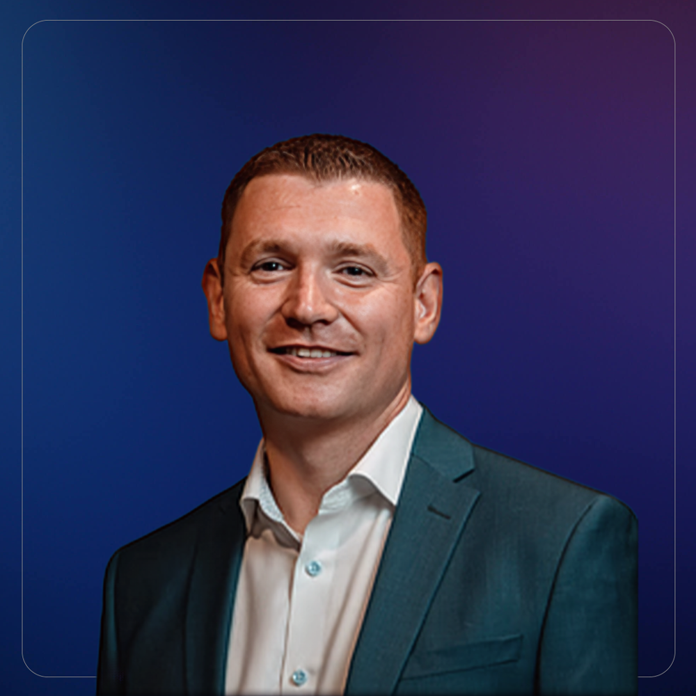 Daniel-Headshot-Contact-Page-2025